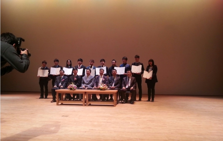 2012년 전국 중국어 웅변대회 2학년 김문성 학우 은상 수상!