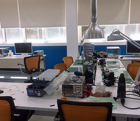 FabLab(전자시스템제작실, 2201)